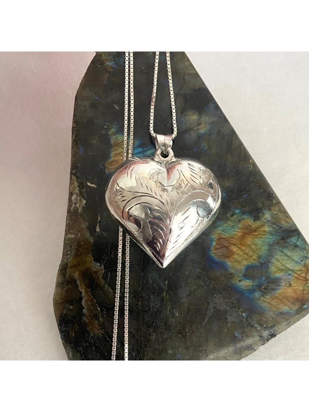 VTG Sterling Silver 925 Large Engraved Hollow Puffy Heart Pendant Necklace 30"